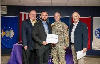 Randy Spade is presented with ESGR Patriot Award 